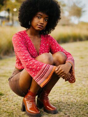 Very pretty Bohemian blouse 👚